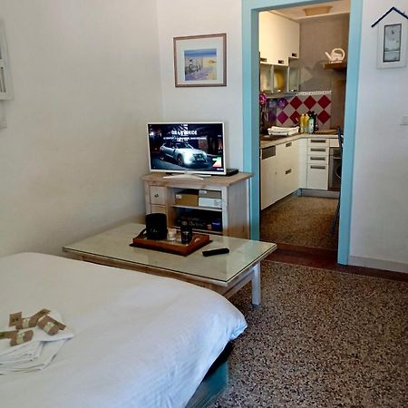 Face A La Mer, Appartement Pour 4 Personnes Sur La Rive Droite Palavas-les-Flots Exterior foto